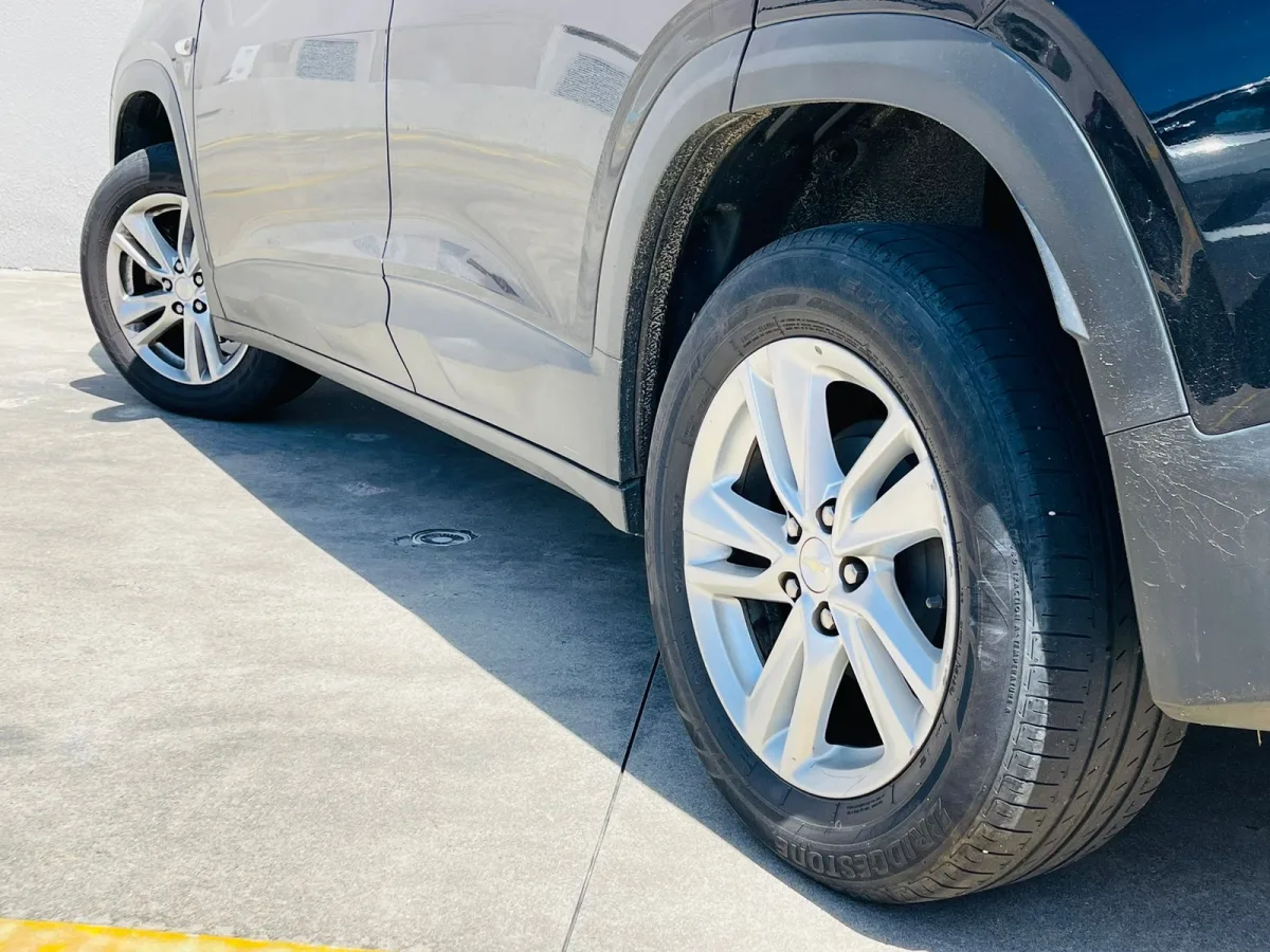 CHEVROLET Tracker 2021 — Bernardo Autos Taubaté — foto 14