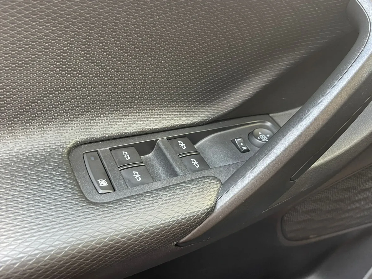 CHEVROLET Tracker 2021 — Bernardo Autos Taubaté — foto 18