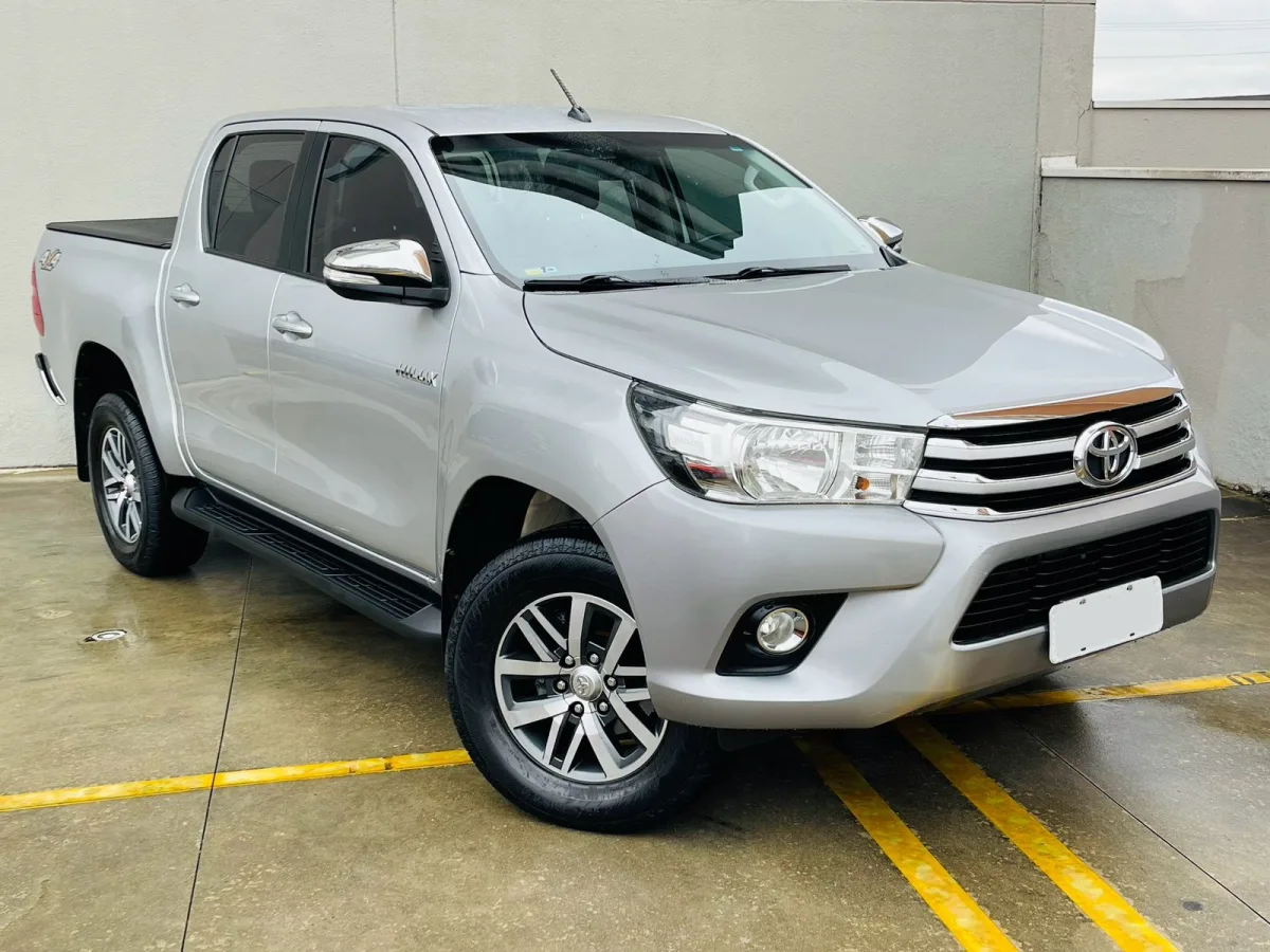 TOYOTA HILUX 2016 — Bernardo Autos Taubaté
