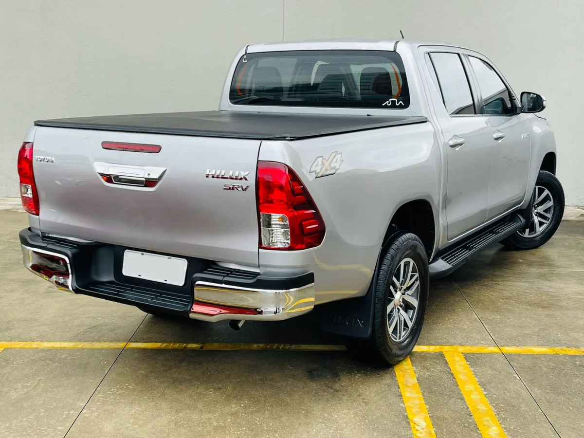TOYOTA HILUX 2016 — Bernardo Autos Taubaté — foto 4
