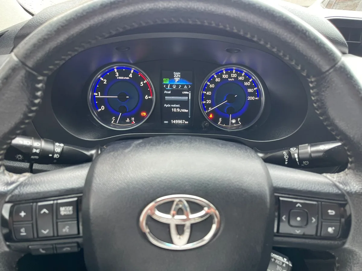 TOYOTA HILUX 2016 — Bernardo Autos Taubaté — foto 8