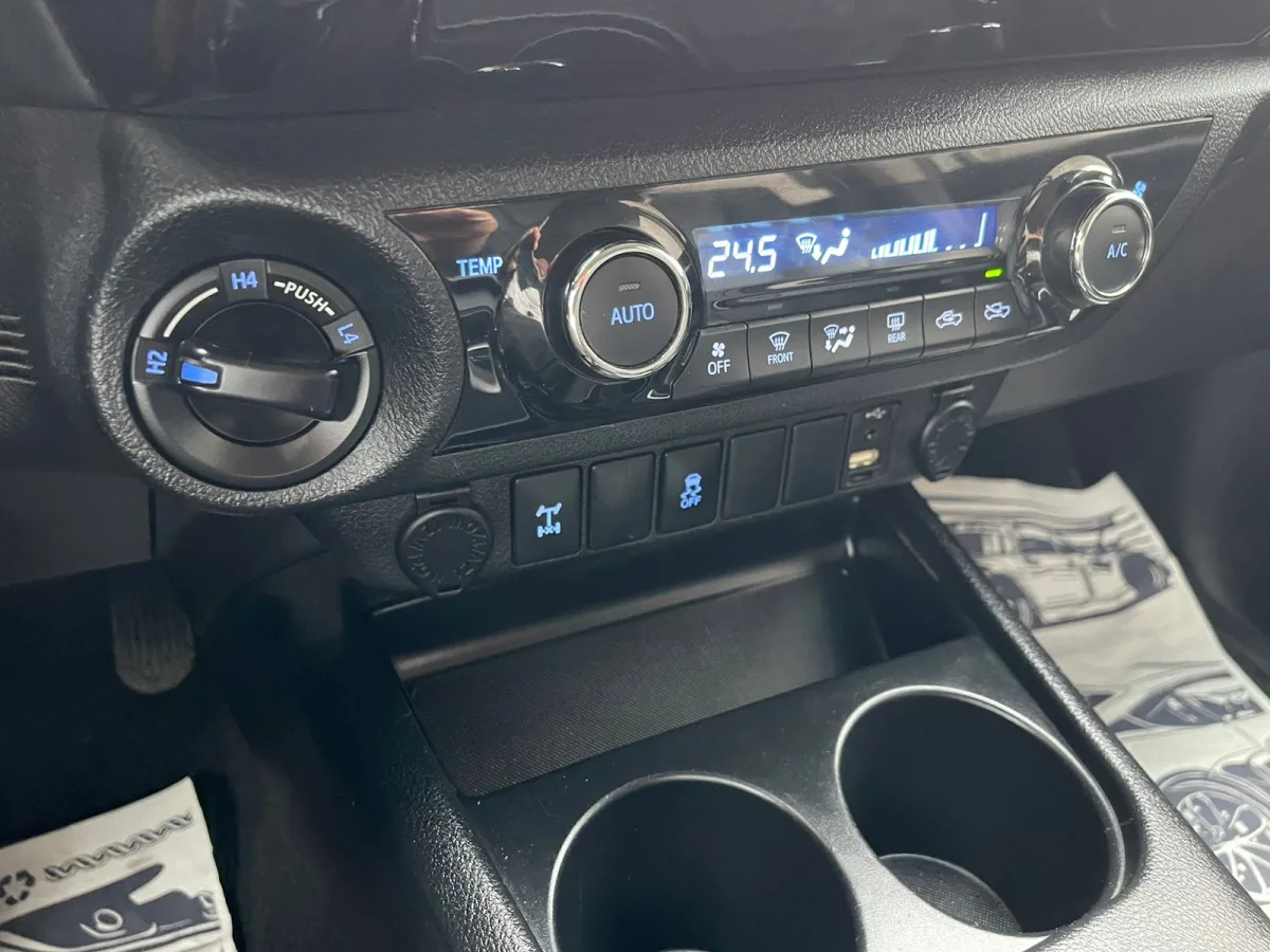TOYOTA HILUX 2016 — Bernardo Autos Taubaté — foto 17