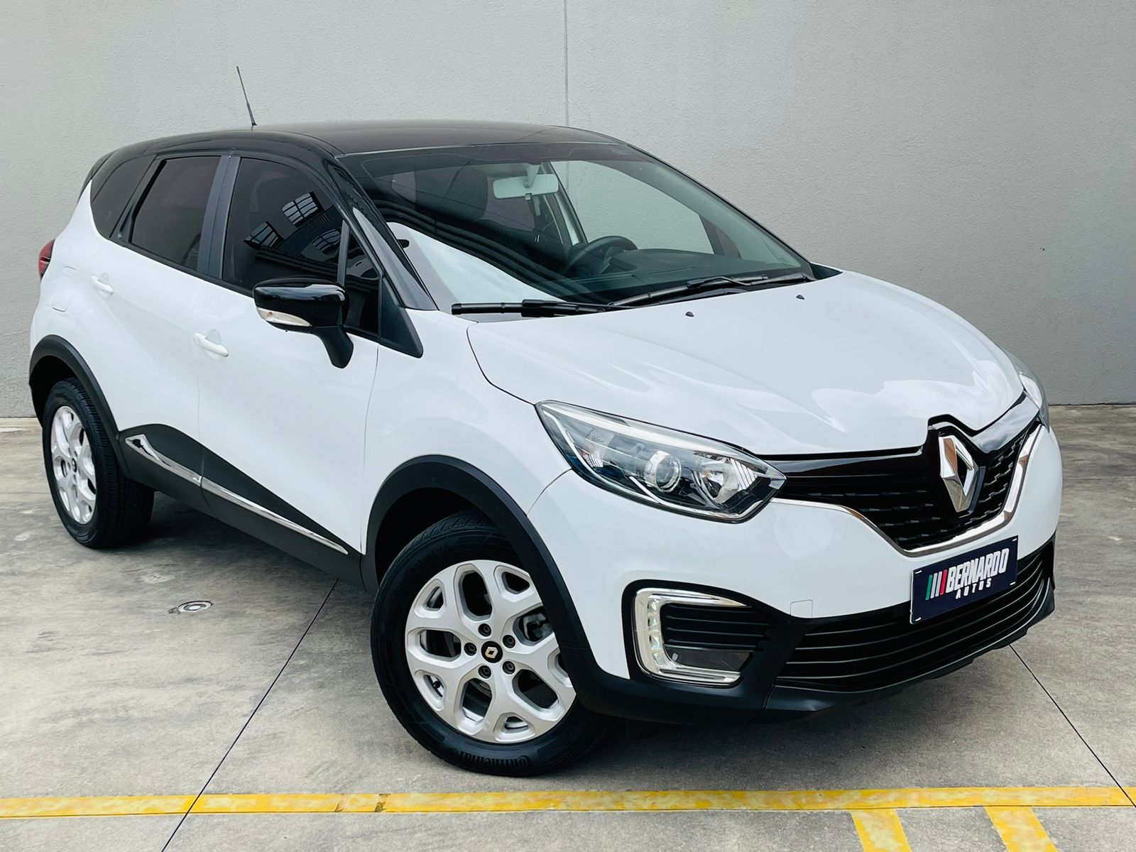 RENAULT CAPTUR 2019 — Bernardo Autos Taubaté