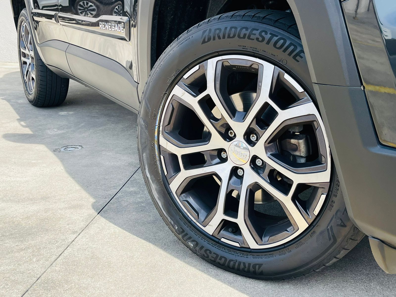 JEEP RENEGADE 2022 — Bernardo Autos Taubaté — foto 5