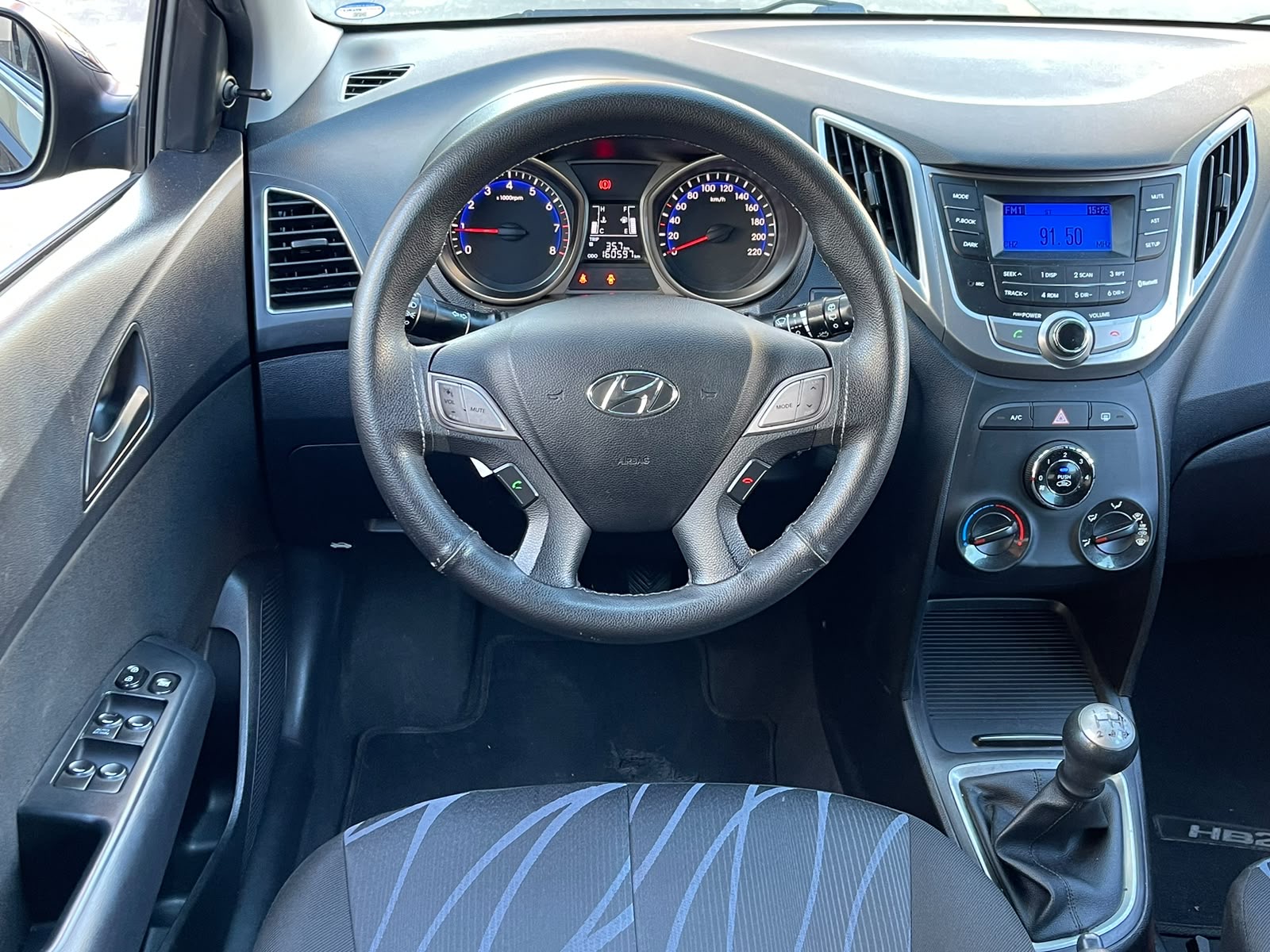 HYUNDAI hb20 2015 — Bernardo Autos Taubaté — foto 11